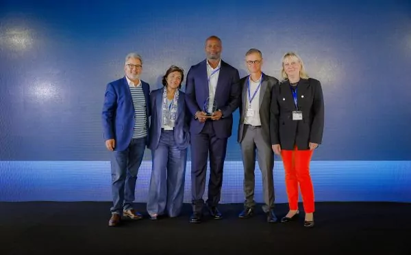 Trophée de l’innovation décerné par Aareon à HSA